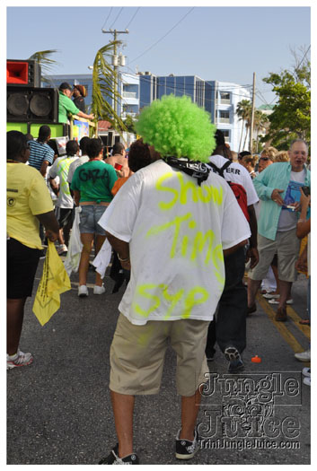 cayman_carnival_batabano_2010_pt3-046
