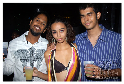 celebrity_sep25-024