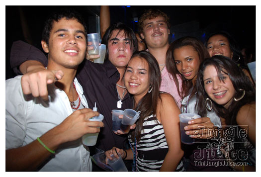 celebrity_sep25-044