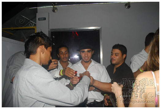 celebrity_sep25-086