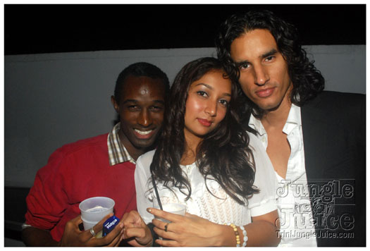 celebrity_sep25-090