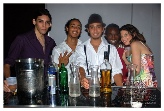 celebrity_sep25-091