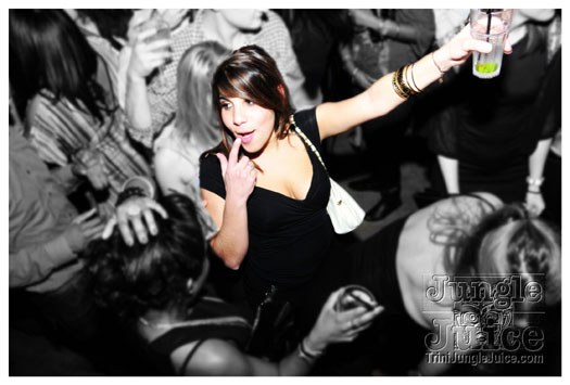 cuchi_la_la_2010_dec11-026