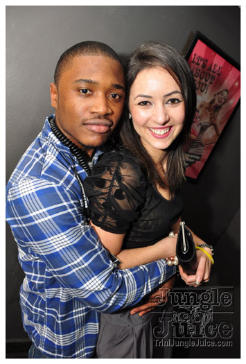 cuchi_la_la_2010_dec11-046