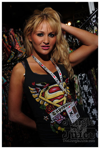 erotica_2010_nov19-003