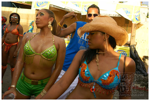 grenada_carnival_mon_aug9_2010-212