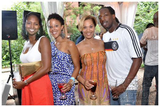 indigo_2010-043