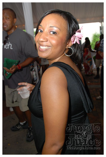 indigo_2010-130
