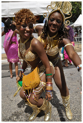 islandpeople_mas_2010_tuesday_part2-022