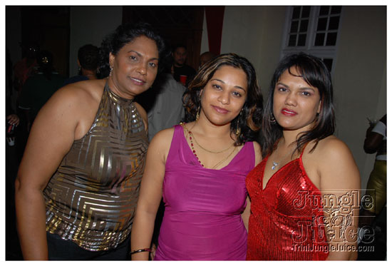 karma_sutra_2010-082