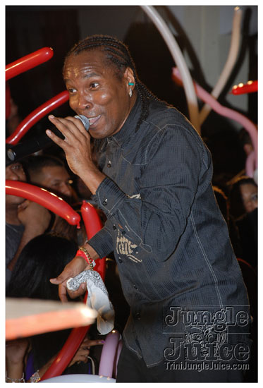 karma_sutra_2010-105