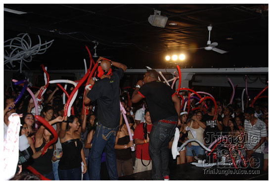karma_sutra_2010-108
