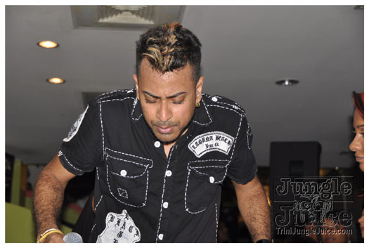 karma_unplugged_jan12-015