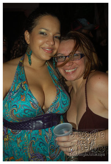 ladies_first_2010-181