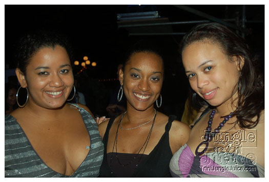 ladies_first_2010-332