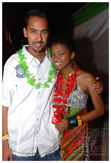 luau_apr4-140