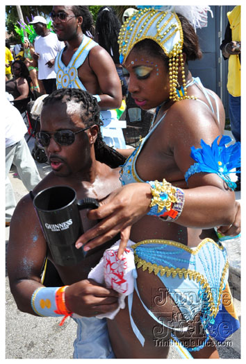 miami_cval_parade_2010_pt1-079