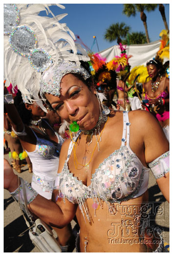 miami_cval_parade_2010_pt4-233