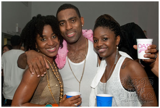 oasis_2010_sep5-082