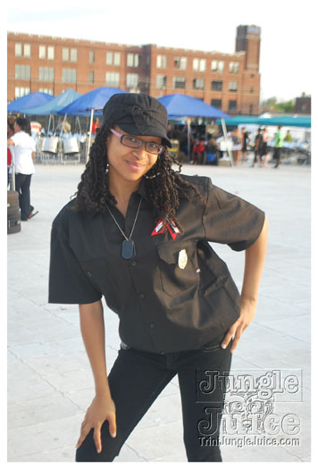 pan_alive_2010-007