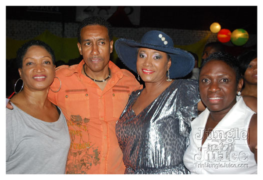 radica_2010-096