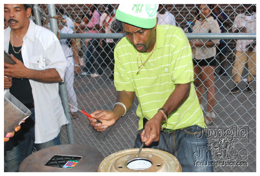 rise_2010_may30-088