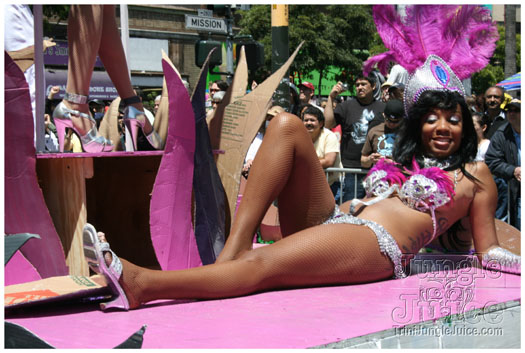 san_francisco_carnival_2010-126