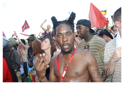 summer_jam_2010_sun-130