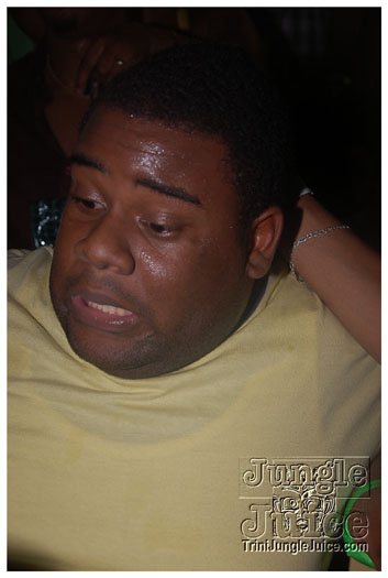 unfaithful_2010-042