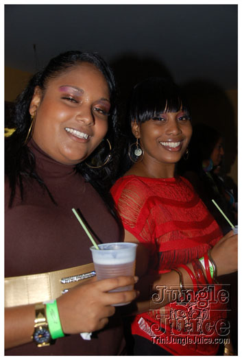 unfaithful_2010-055