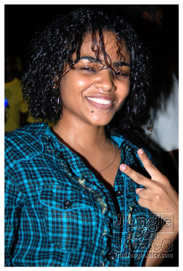uwi_splash_2010-004