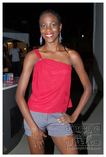 uwi_splash_2010-027