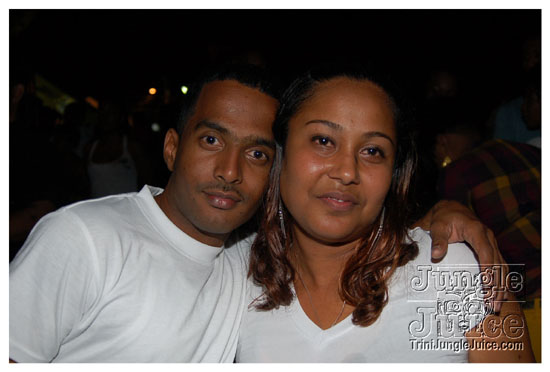 uwi_splash_2010-036