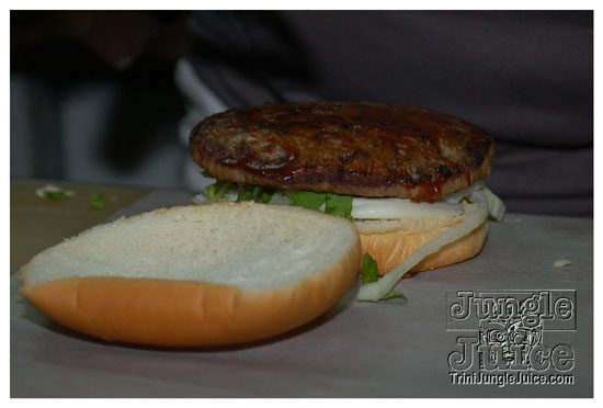 uwi_splash_2010-057