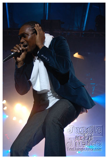 uwi_splash_2010-078