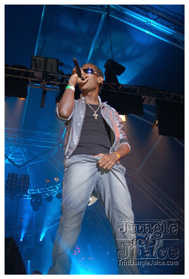 uwi_splash_2010-118