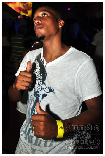 glow_2011-012