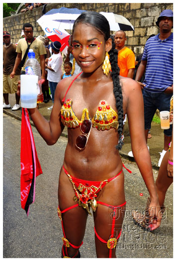kadooment_day_2011_pt1-136