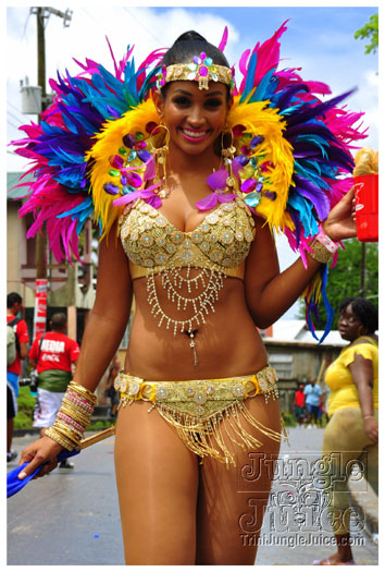 kadooment_day_2011_pt1-140