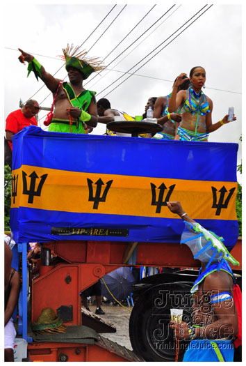 kadooment_day_2011_pt1-144