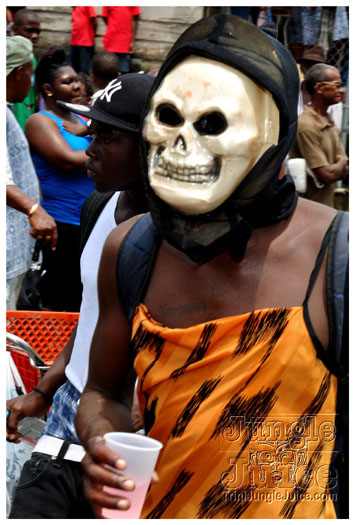 kadooment_day_2011_pt1-147