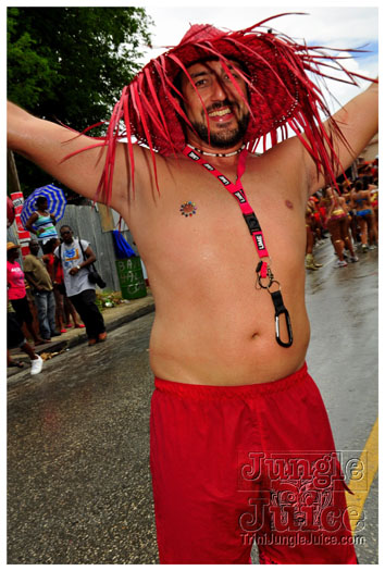 kadooment_day_2011_pt1-151