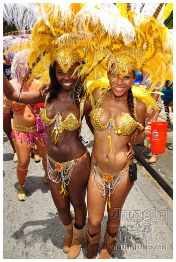 kadooment_day_2011_pt1-153