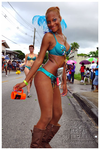 kadooment_day_2011_pt1-217