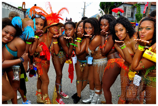 kadooment_day_2011_pt1-229