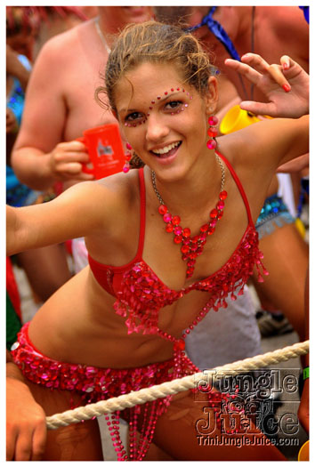 kadooment_day_2011_pt3-137