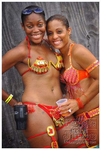 kadooment_day_2011_pt3-241