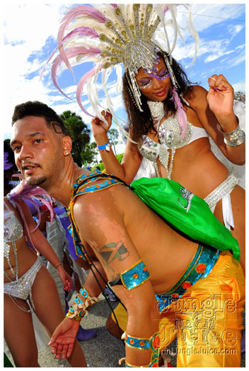 miami_carnival_2011_part1-125