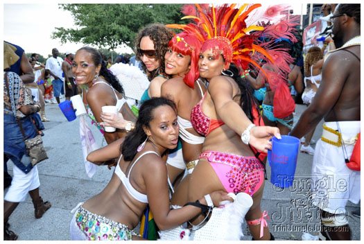 miami_carnival_2011_part5-139