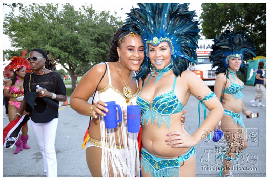 miami_carnival_2011_part5-141